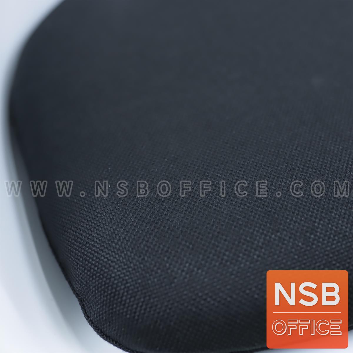 เก้าอี้โมเดิร์นพลาสติก(ABS) รุ่น PP9233 ขนาด 68W cm. ขาอลูมิเนียม